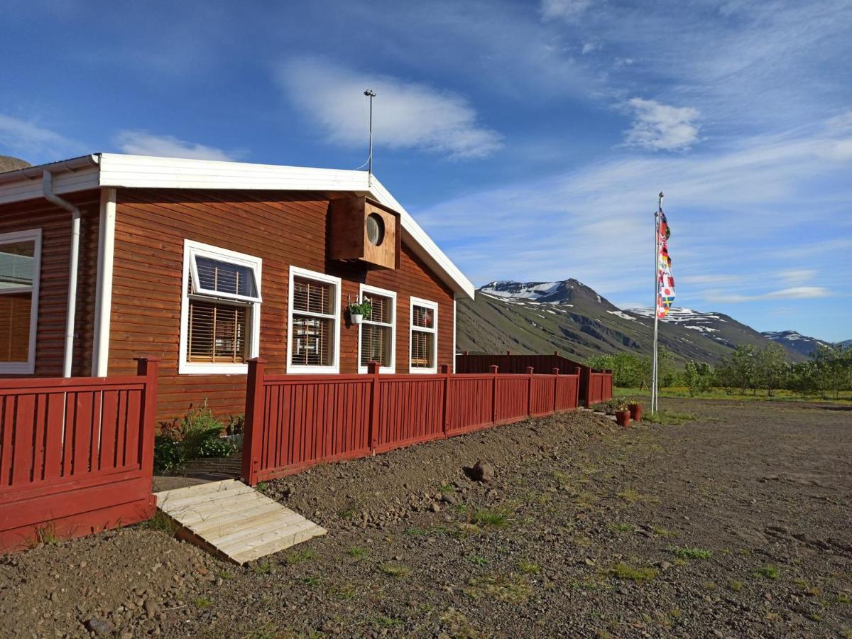 Engimyri Lodge Eksteriør bilde