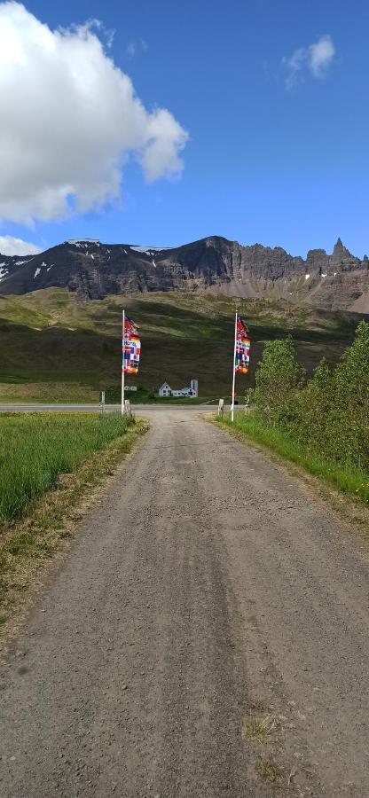 Engimyri Lodge Eksteriør bilde